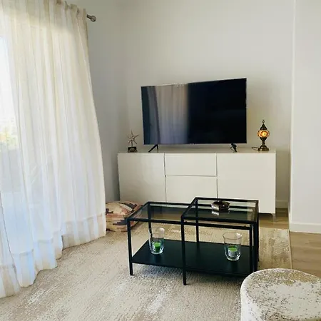 Lägenhet Estupendo Entero *